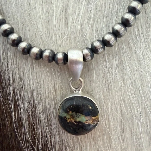 ❤️ Black Jack Turquoise Round Lightning Pendant Navajo Style Sterling Unisex - Picture 3 of 13